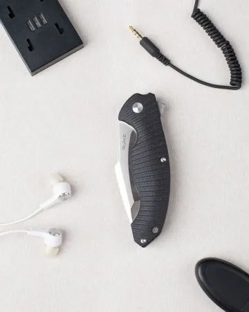 Уцененный товар Нож Ruike P851-B(Новые. Комплектация полная)