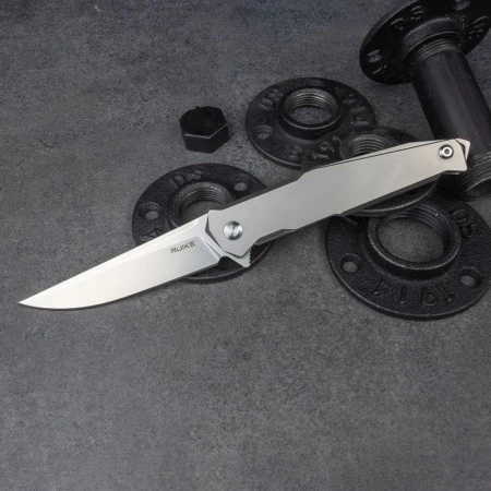 Нож складной Ruike P108-SF серебряный/синий (Вскрытая, поврежденная упаковка)