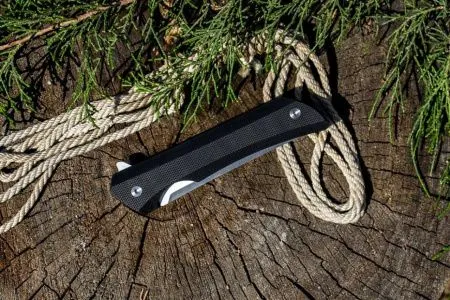 Нож Ruike Hussar P121 черный, P121-B