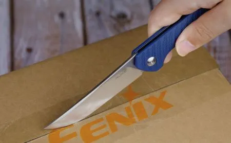 Нож Ruike P122-ME синий Нож Ruike P122-ME синий