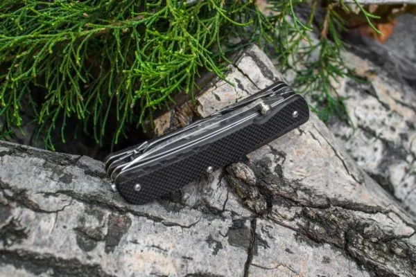 Многофункциональный нож Ruike Trekker LD31-B черный Многофункциональный нож Ruike Trekker LD31-B черный
