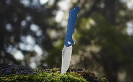 Нож Ruike P123-ME синий