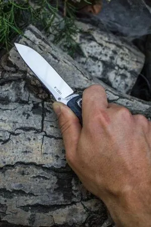 Многофункциональный нож Ruike LD21-B черный Многофункциональный нож Ruike LD21-B черный