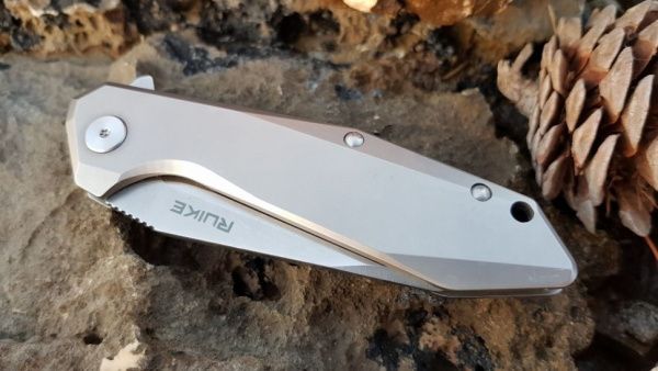 Нож Ruike P135-SF серебристый